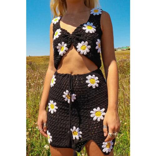 Women Sexy Two-Piece Clothes Set Floral/ Heart Pattern Sleeveless Crop Tops And Knitted Skirt Unique Style Fashionable /Charming