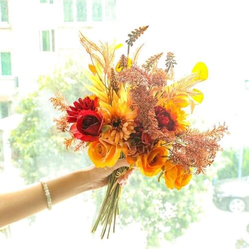 Simulation Gerbera Flower Bouquet Autumn Decor Silk Flower for Home Decoration Artificial Flower Roses Wedding Marriage Bouquet