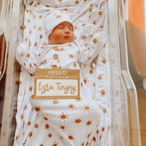 Newborn Baby Boy Girl Knotted Gowns Long Sleeve Printed Sleeping Bag Coming Home Outfit Nightgown Pajamas Hat Set