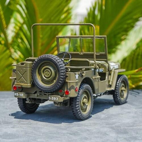 Diecast 1:18 World War LI Classic Jeep Off-Road Series Childrens Toys Collectibles Souvenirs Alloy Material