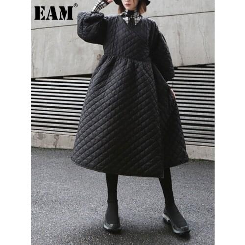 [EAM] Bandage Warm Irregular Cotton-padded Coat Long Sleeve Loose Fit Women Parkas Fashion Tide New Autumn Winter 2021 1DD0731