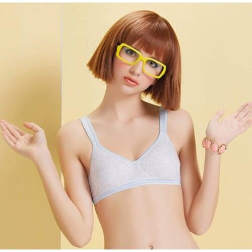 Teenage bras sweet cute adolescent puberty early high school students underwear comfortable no trace no steel ring