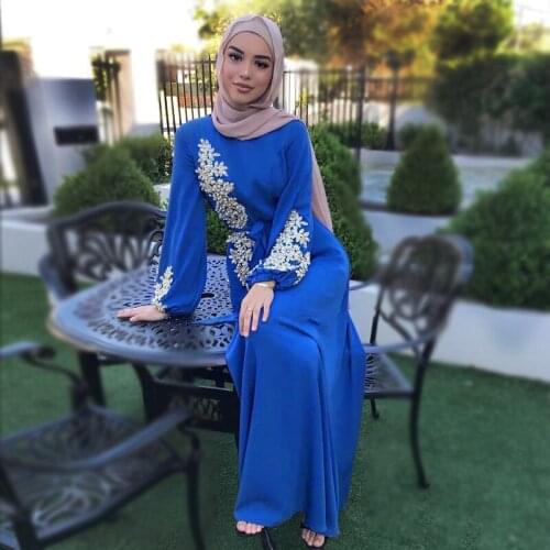 Muslim Women Dresses 2021 Summer Elegant Solid lace Pearls Beading Long Dress Oman Dubai Arabian Turkish Islamic Hijab