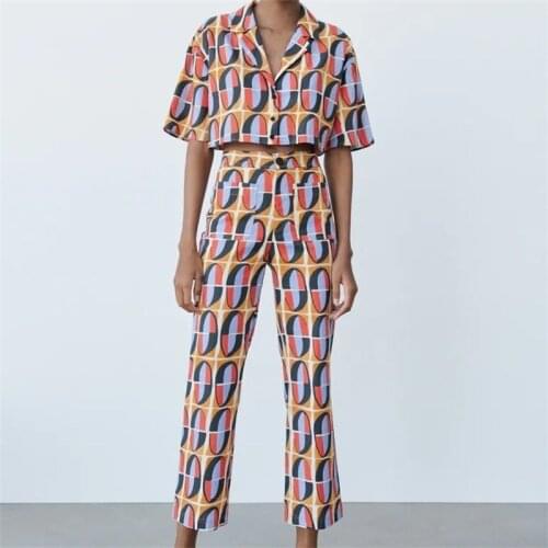 MESTTRAF Women 2021 Fashion Geometric Print Short Blouse Retro Short Sleeve Back Hole Lace Up Shirts Streetwear