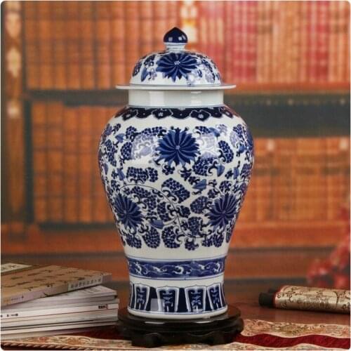 Jingdezhen Blue and White Temple jar Porcelain Vase ginger jar Antique Ceramic vases decoratives flower vase