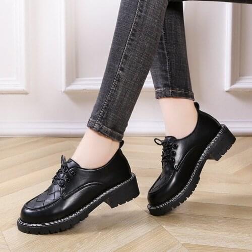 RIKARAN Lace-up Shoes