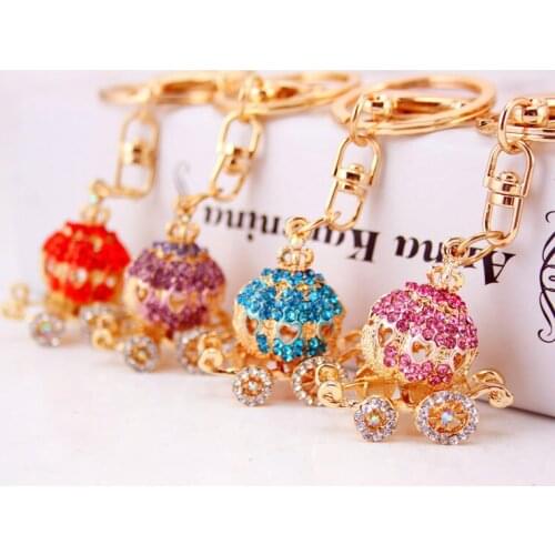 XDPQQ wholesale creative cute rhinestone pumpkin car key ring metal pendant female schoolbag accessories small gift giveaway