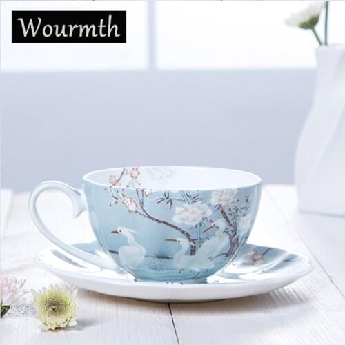 British Style Coffee Cup Set Bone china Luxury Gift Creativity Tea Cups And Coffee cups Saucer Set Beautiful Ceramic Cups