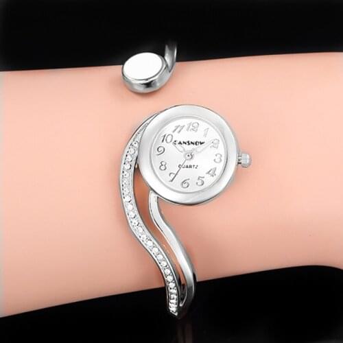 Luxury Lady Wrist Watch Bracelet femme Women Quartz Watches ladies Watch Crystal Lover Watches montre femme luxe Clock Women