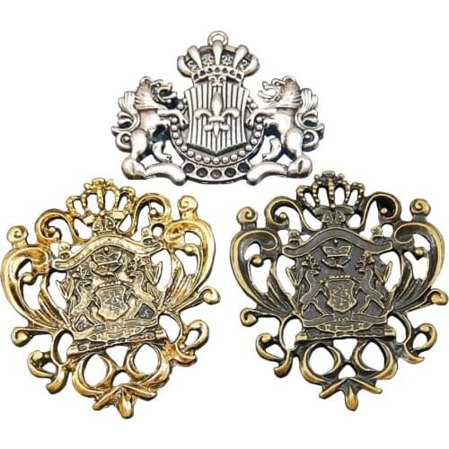 European Vintage 6pcs/Pack Mix Color Badge Charms For Jewelry Making Findings Accessories Wholesale Three Color Mixed Punk Craft