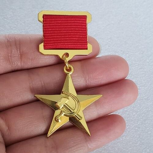 Russia USSR Badge Lapel Pins Metal Badge Medal Souvenir Collection CCCP Work Labor Star