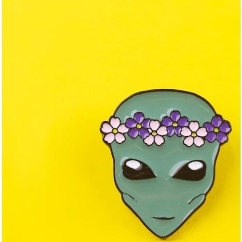 Alien With Flowers Brooch Metal Badges On a Backpack Set Lapel Pin Bags Badge Gifts Accessories Przypinki Icon On Jeans Jacket