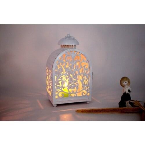 1PC European Style Candlestick Vintage Morocco Wallow Engraved Wedding Candlestick Decoration Iron Art Candlestick MK019