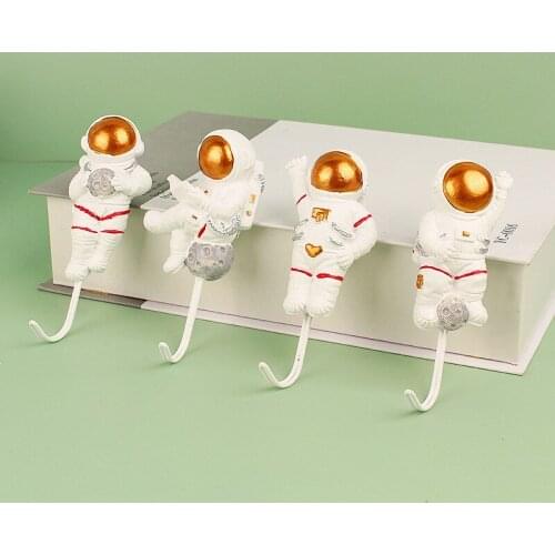 Creative Astronaut Resin Hook Home Wall Decoration Coat Hook Clothes Towel Hooks Paste Type Seamless Key Hook