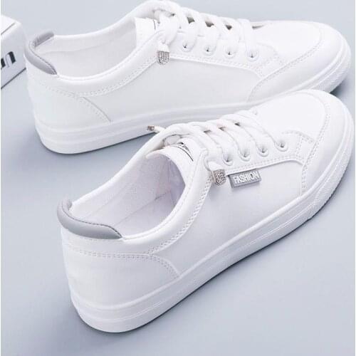 Genuine Leather Casual Shoes Women Sneakers 2019 Autumn Light White Sneakers Platform Med Heel Ladies Shoe Comfortable