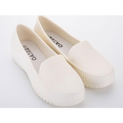 White Casual Ladies Soft-soled Shoes, Breathable Round-toe Shoes, Ladies Flat Shoes, Comfortable Shoes for Pregnant Women