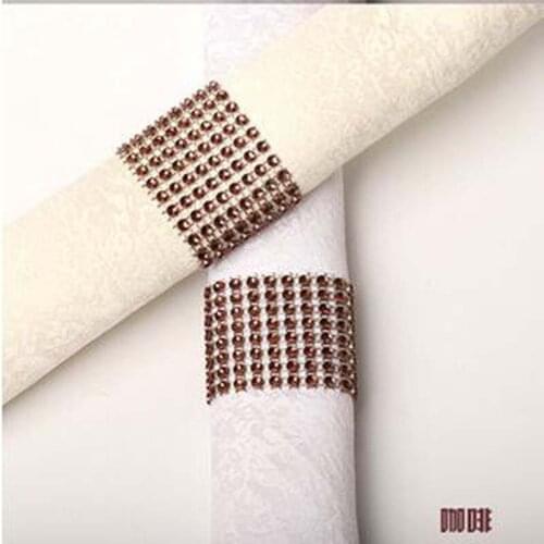 Cheap 50Pcs/Lot Coffee (19th)Plastic diamond package napkin ring napkin buckle napkin hotel wedding supplies home decoration