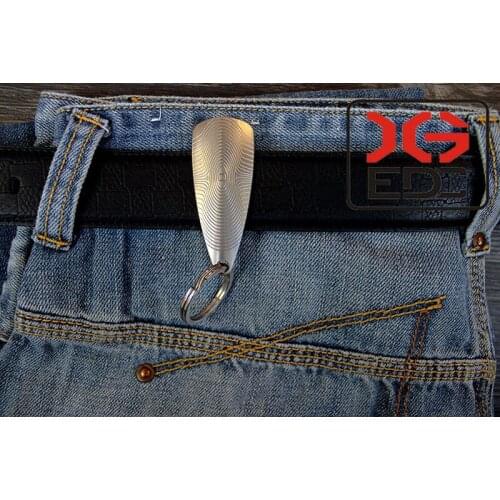 V Shape Multicolor Titanium Alloy EDC Belt Keychain Key Chain Ring Wallet Outdoor Camping EDC Multifunction Tool Accessories