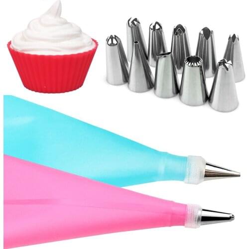 12pcs/set Silicone Pastry Bag Tips Kitchen Cake Icing Piping Cream Cake Decorating Tools Reusable Pastry Bags+10 Nozzle Set