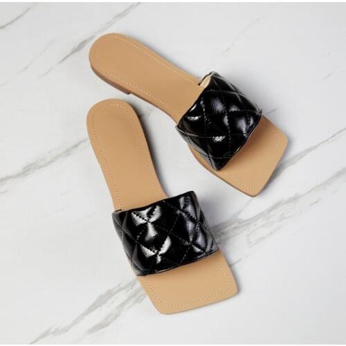Ladies Shoes summer 2020 Ladies Shoes Slippers or ladies Shoes Confectionery color one-line sandals cross-border