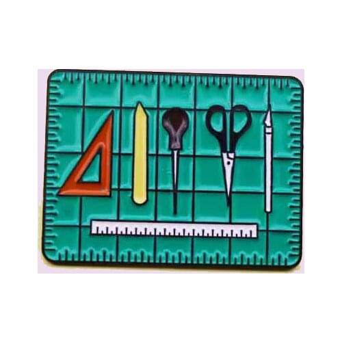 Childrens Cartoon Learning Ruler Enamel Tool Brooch Bag Clothes Lapel Pin Sasha Away Badge Cartoon Jewelry Gift For People