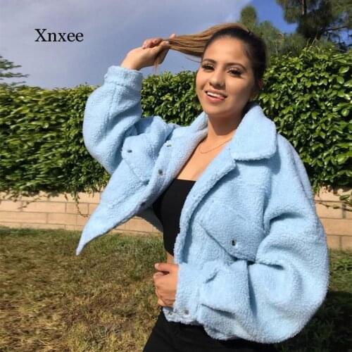 Winter Fashion Soft Cotton Velvet Short Jacket Ladies Casual Long Sleeve Turn-Down Collar Fleece Coat with Pockets White Blue