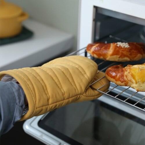 1Pcs Kitchen Gloves Insulation Letter Printed Pad Cooking Microwave Gloves Baking BBQ Oven Potholders Oven Mitts Potholder Pad