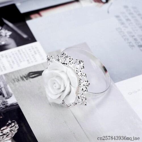 200 Pcs Napkin Rings Serviette Holder Napkin Holders White Rose Napkin Ring for Wedding Dinner Table Decoration