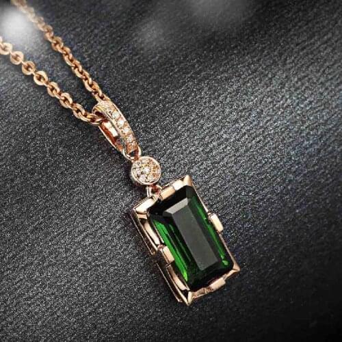2020 European And American Women 18K Rose Gold Plated Natural Emerald Pendant Necklace Green Pendant Jewelry Gift