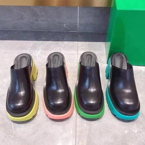 Chunky Shoes Women Thick Bottom Slippers Genuine Leather Platform Slides Ladies Fashion Shoes Casual Luxury Brand Designer Shoes