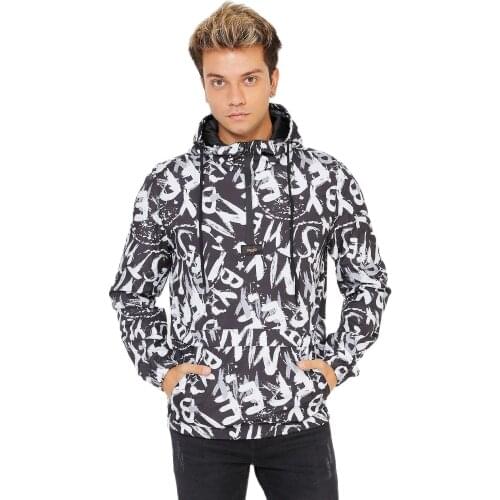 New 2021 Summer Waterproof Quick Dry Tactical Skin Jacket Men Hooded Raincoat Thin Windbreaker Sunscreen Black White Jacket