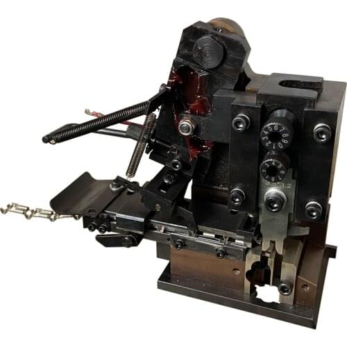 Flag Terminal Applicator Mould with Blade OTP Mold Terminal Pressed Wire Cable Crimping Machine