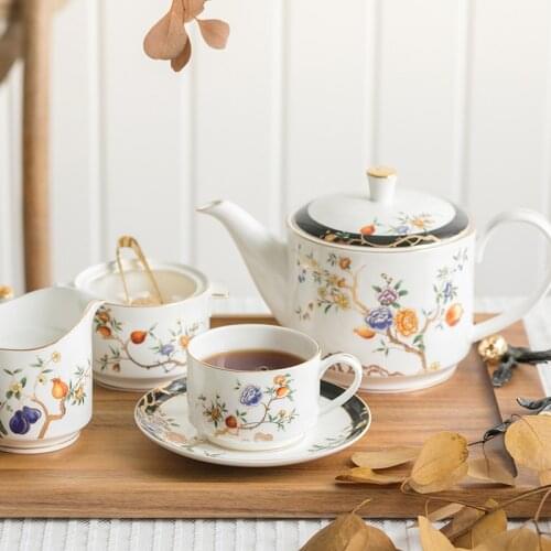 EECAMAIL Bone China Coffee Cup European Luxury Fine Ceramic Retro English Afternoon Tea Set Coffee Set Household ValentinesGift