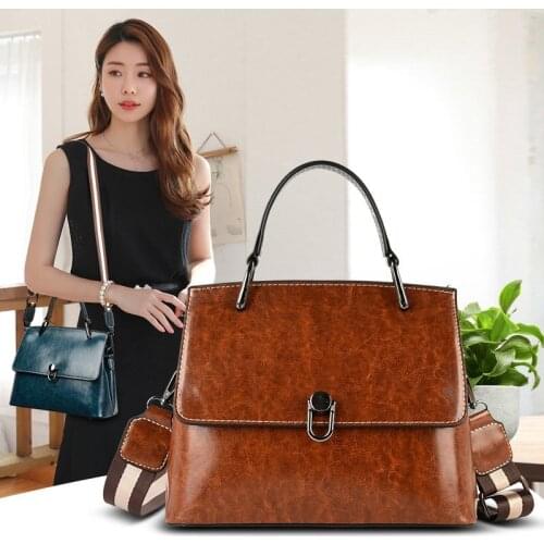 Brown Ladies Shoulder Bag New Fashion Handbags For Women 2021 Designer Luxury Large Capacity Solid Color Female Messenger Bag