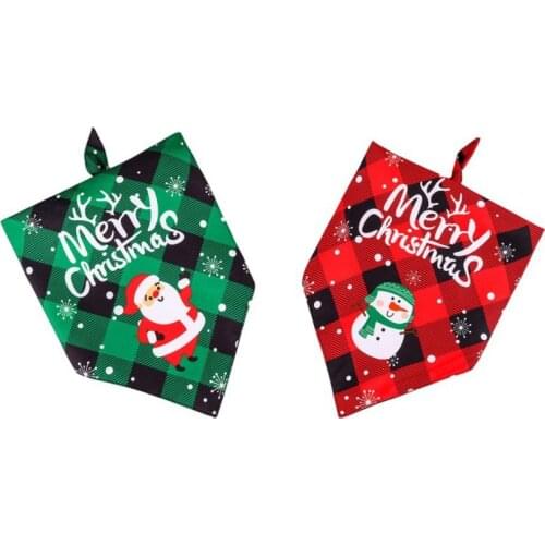 Christmas Pet Dog Bandanas Pet Adjustable Santa Bandanas For Pet Cat Dog Pet Puppy Dog Neckerchief Scarf Pet Saliva Towel