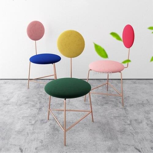 Pink Metal Modern Minimalist Makeup Chair Living Room Chair Stool Creative Dining Chair Restaurant Stools Living Room Chairs