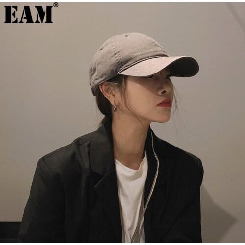 [EAM] Women Gray Multicolor Casual Fishermen Hat New Round Dome Temperament Fashion Tide All-match Spring Autumn 2021 1DD8404
