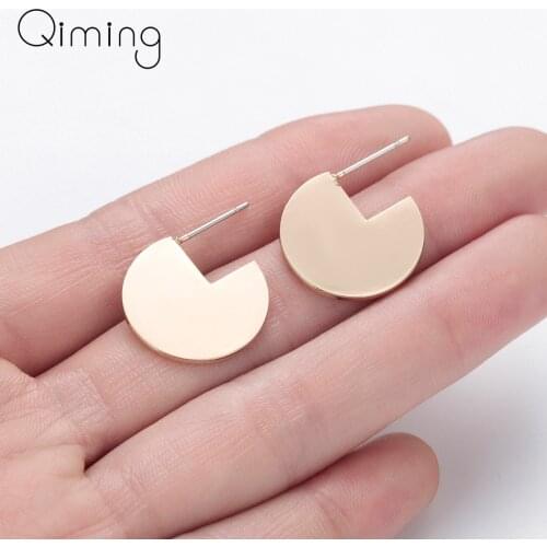 Punk European Stainless Steel Round Disc Stud Earrings For Girls Geometry Metalic Simple Cut Personality Bronics