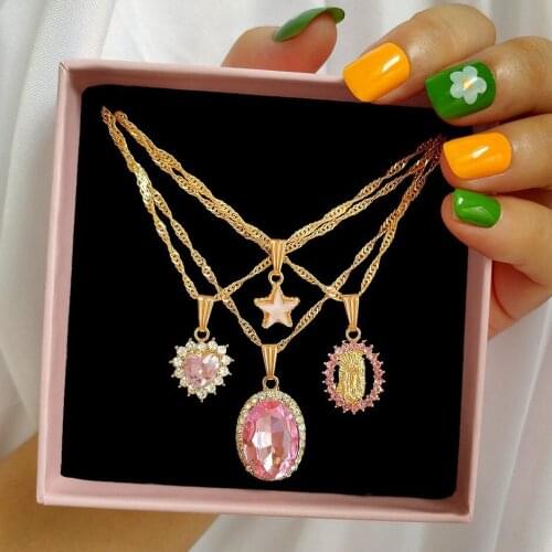 Trendy Multilayered Pink Rhinestone Heart Maria Portrait Necklace For Women Star Golden Chain Choker Necklaces New Party Jewelry