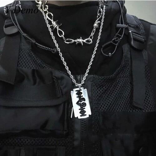 Punk Blade Broken Heart Necklace New Couple Rope Chain Necklace Accessory