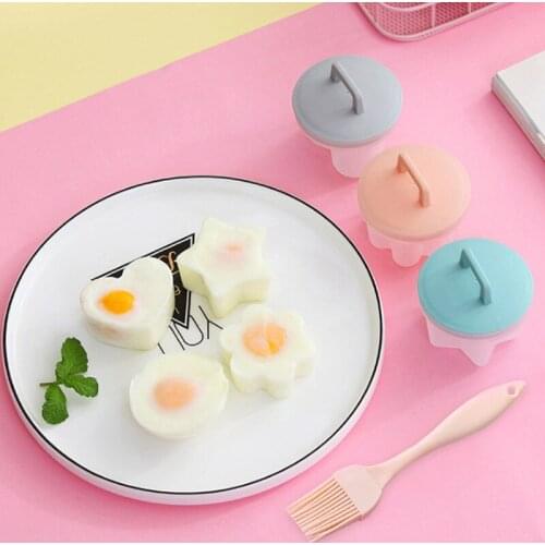 4 Pcs/Set Cute Egg Boiler Plastic Egg Poacher Set Kitchen Egg Cooker Tools Egg Mold Form With Lid Brush Pancake Maker