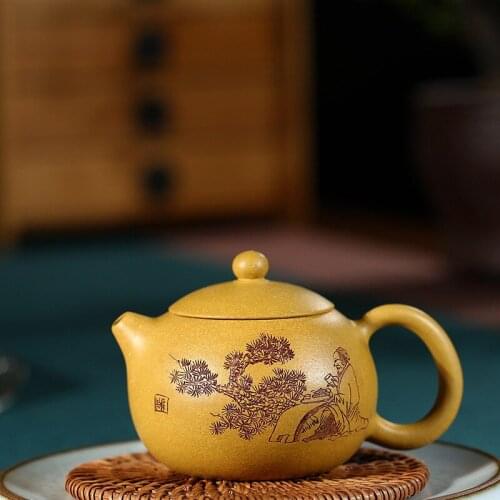 Is a small capacity teapot and tea set made of muxishi pot and Kungfu in the gold section of the original ore by hand