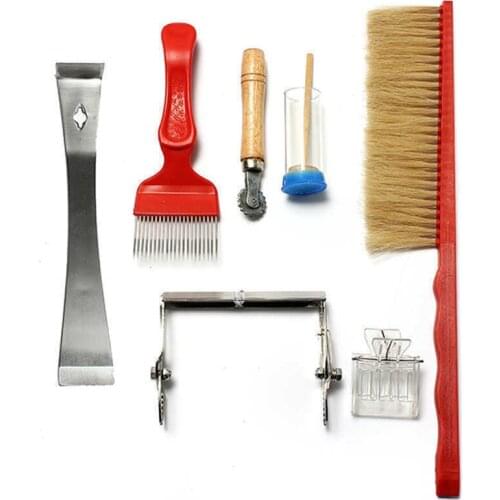 7pcs Beekeeping Equipment Pack Bee Brush Uncapping Fork Queen Catcher Hive Tool