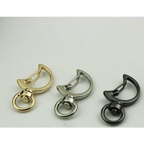 1pcs Metal Moon Shape Snap Hook New Style Clips Spring Gate Leather Craft Tiny Pet Leash Bag Strap Webbing Keychain Hooks DIY