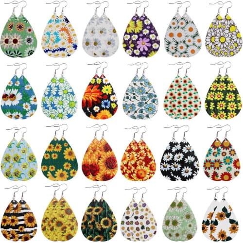 Cute Daisy Flower Blooming Print PU Leather Earrings for Women Fashion Teardrop Earrings Jewelry Wholesale