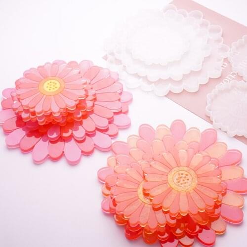 4/5 Pcs Silicone Coaster Molds Chrysanthemum Daisy Resin Coaster Molds for Epoxy Resin Making Coasters Cups Mat