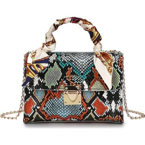 Summer New Female Bag Sexy Snake Print Portable Handbag Large Capacity One Shoulder Snakeskin Small Purse Key Square Bag