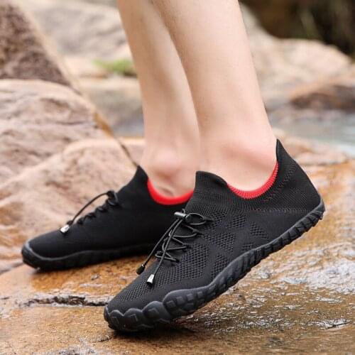 Mens Barefoot Five-Finger Socks Water Swimming Shoes Wear-Resistant Hiking Wading Shoes Beach Outdoor Upstream Sports Shoes