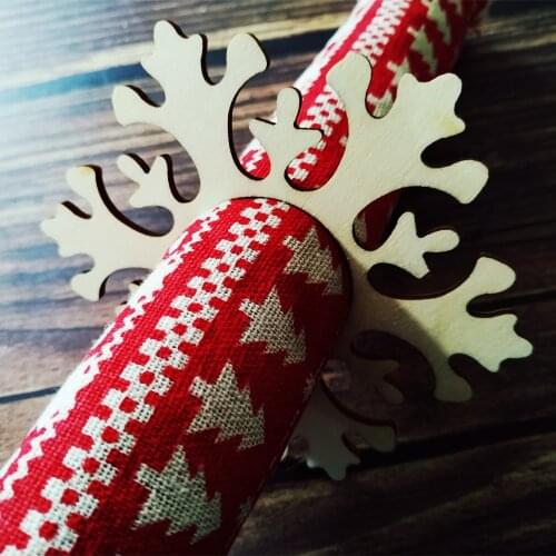 12pcs Christmas Wooden Snowflake Napkins Rings Holder Table Wood Decorations Christmas Gift Table Decoration