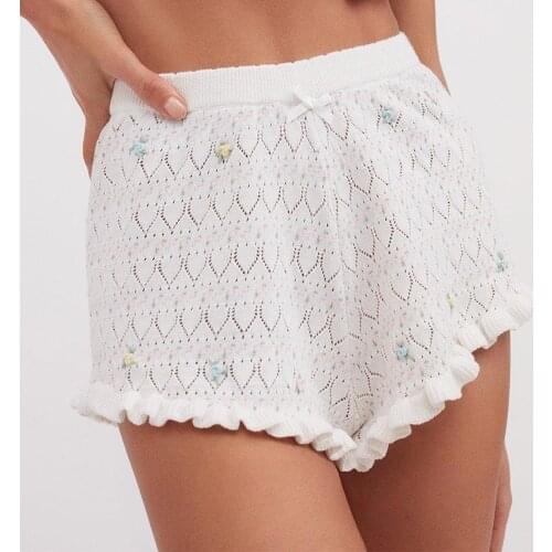 2021 Summer Women Vintage Elastic Waist Knit Shorts Flower Lace Super-Short Pants Fashion Retro mesh fabric High Waisted Shorts